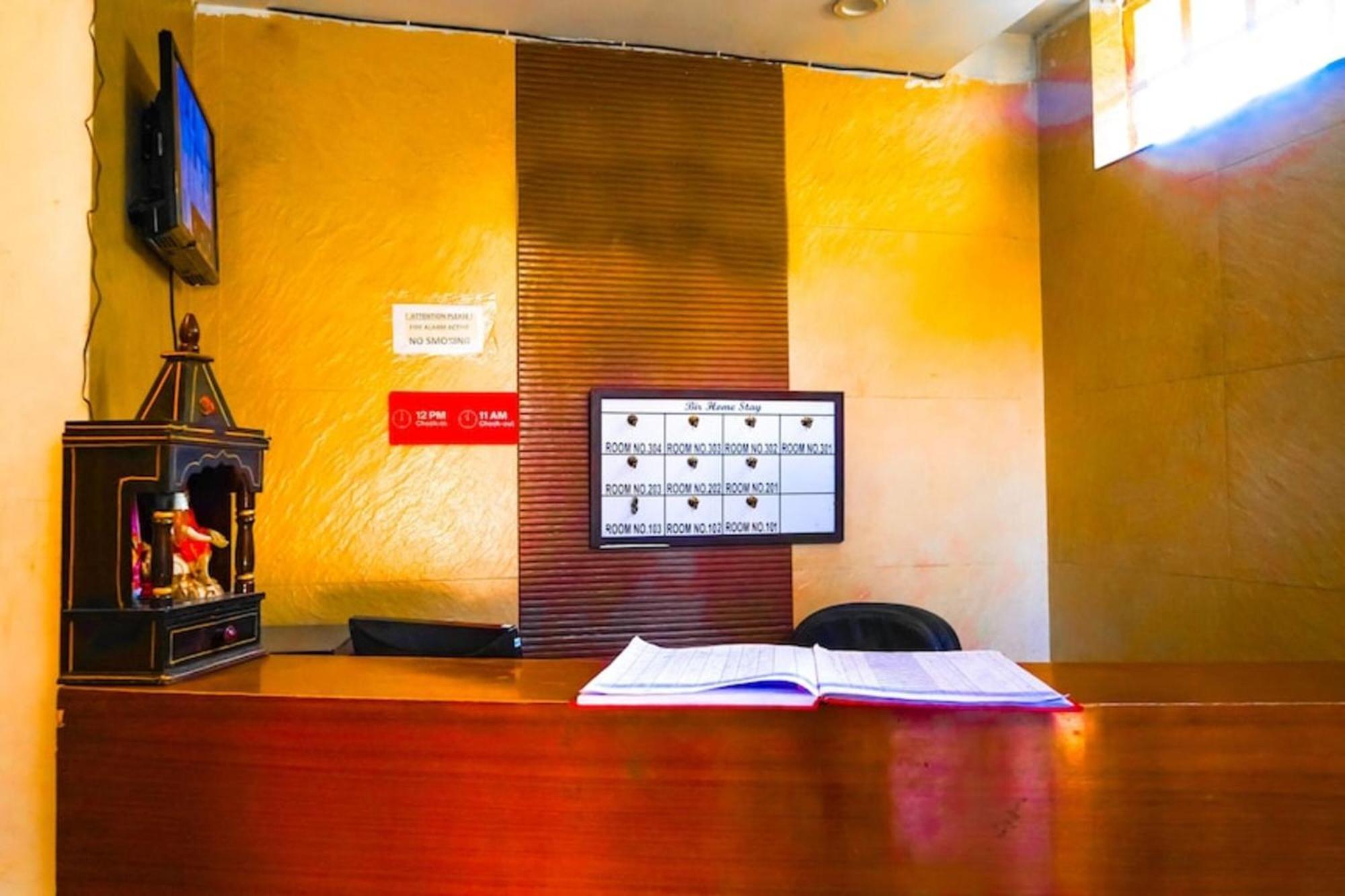 Deluxe Rooms In Jangpura ニューデリー エクステリア 写真